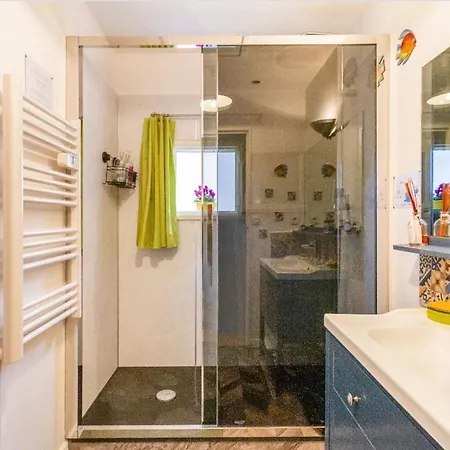 Bed and breakfast 2 Près De L'aéroport Et Du Meett